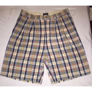 Chaps by Ralph Lauren Men’s size 32 Pleated
